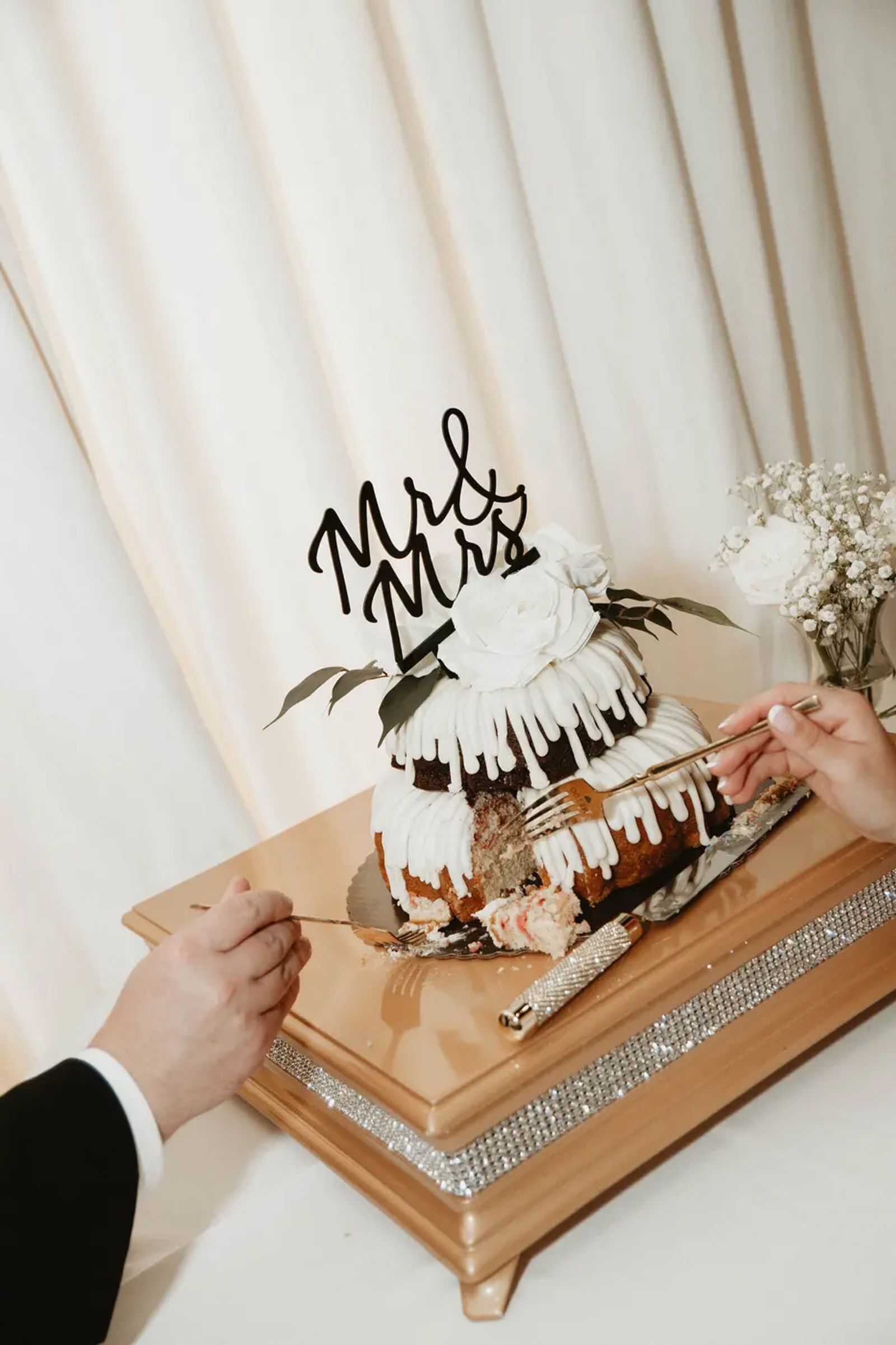 Grand Forks wedding photography by Love Grows & Co, 25