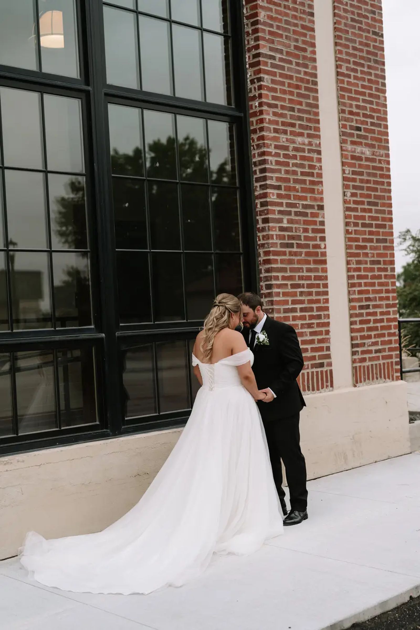 Grand Forks wedding photography by Love Grows & Co, 52