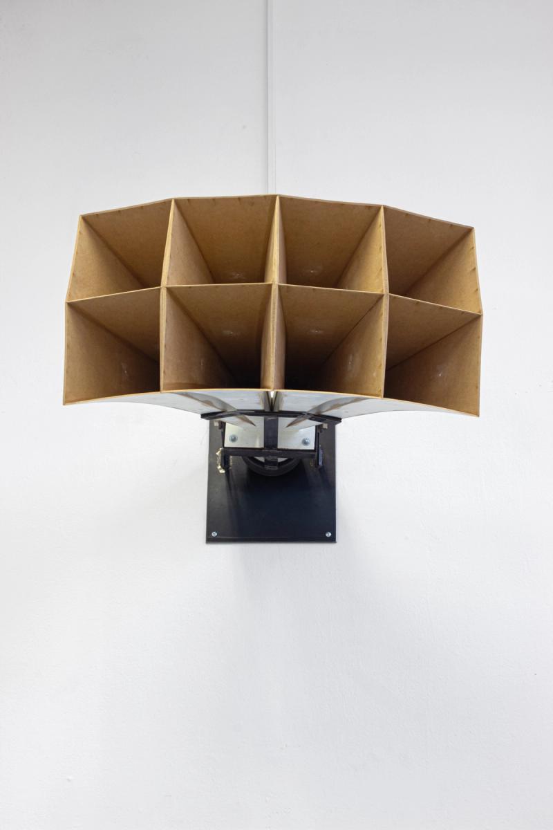 Slider image number 1 - HORN