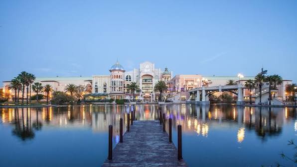 Canal Walk Shopping Centre