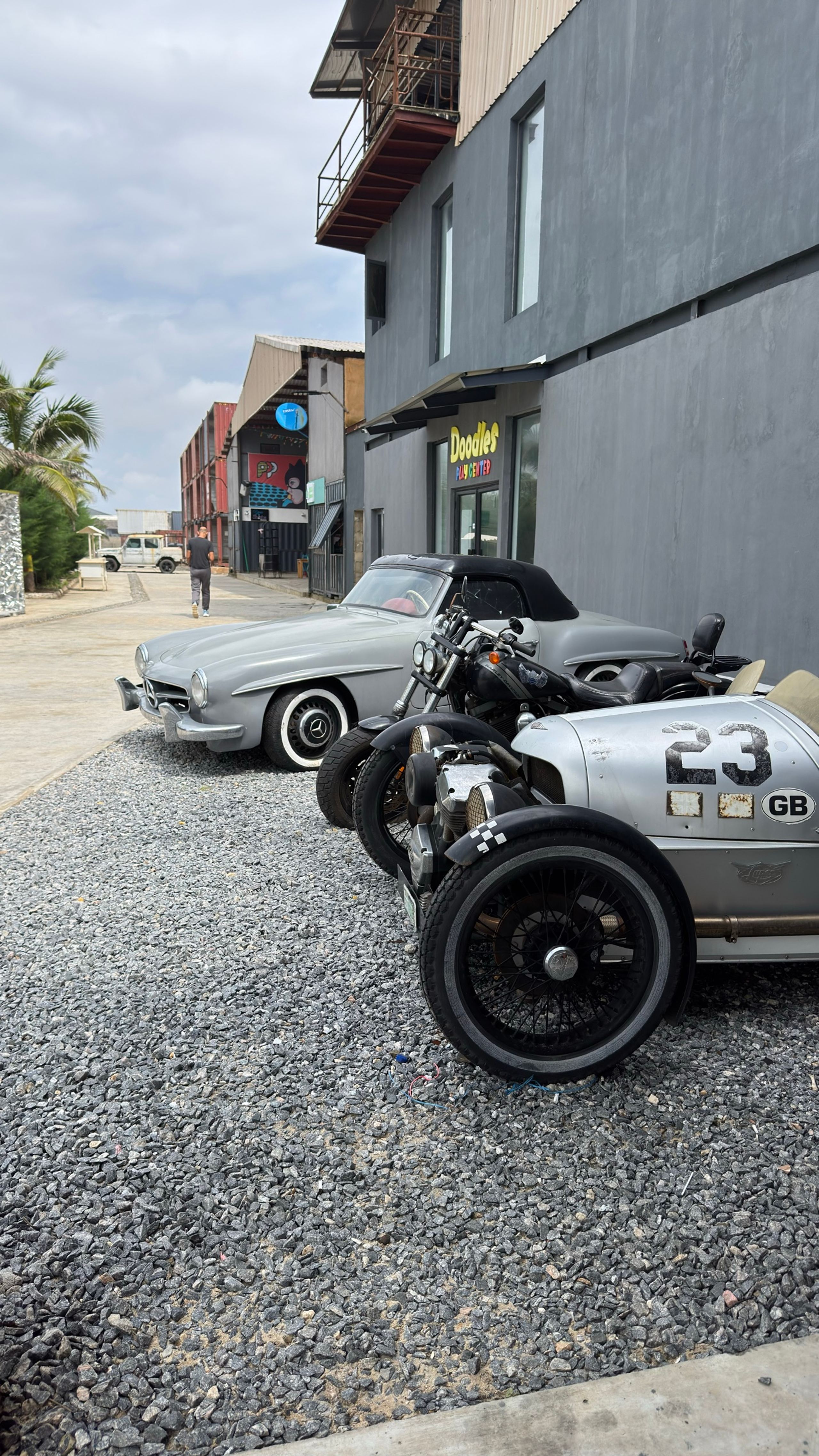 Onzgo — Behind the Scenes at SOL Beach — photo 6