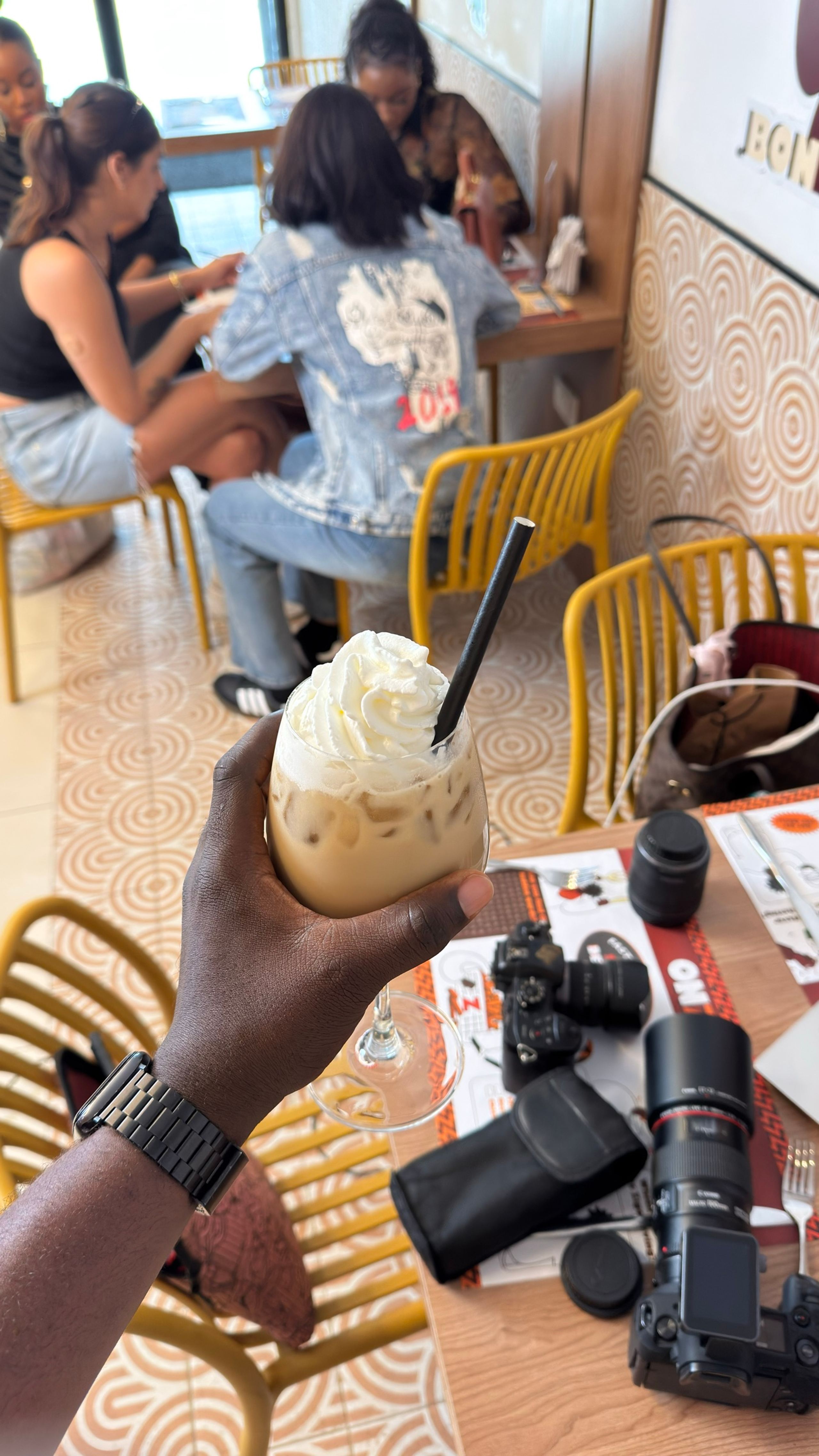 Onzgo — Behind the Scenes at SOL Beach — photo 7