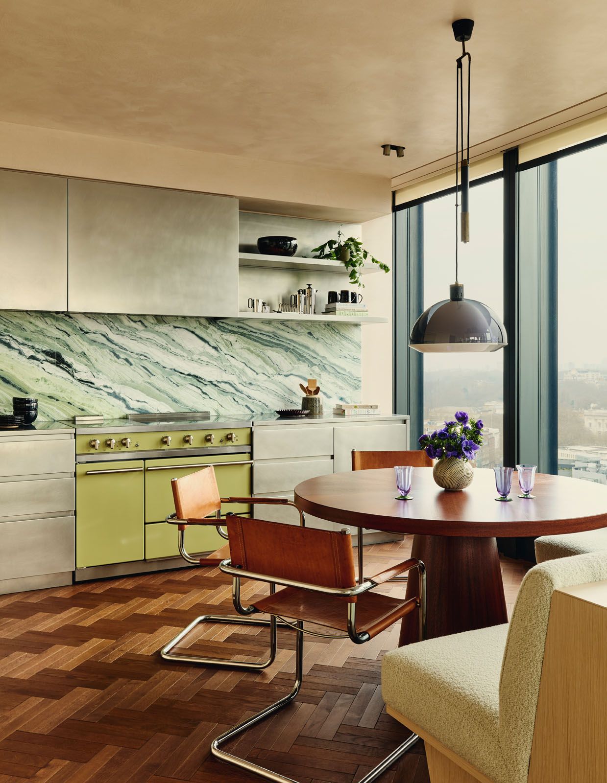 St James's Park Apartment