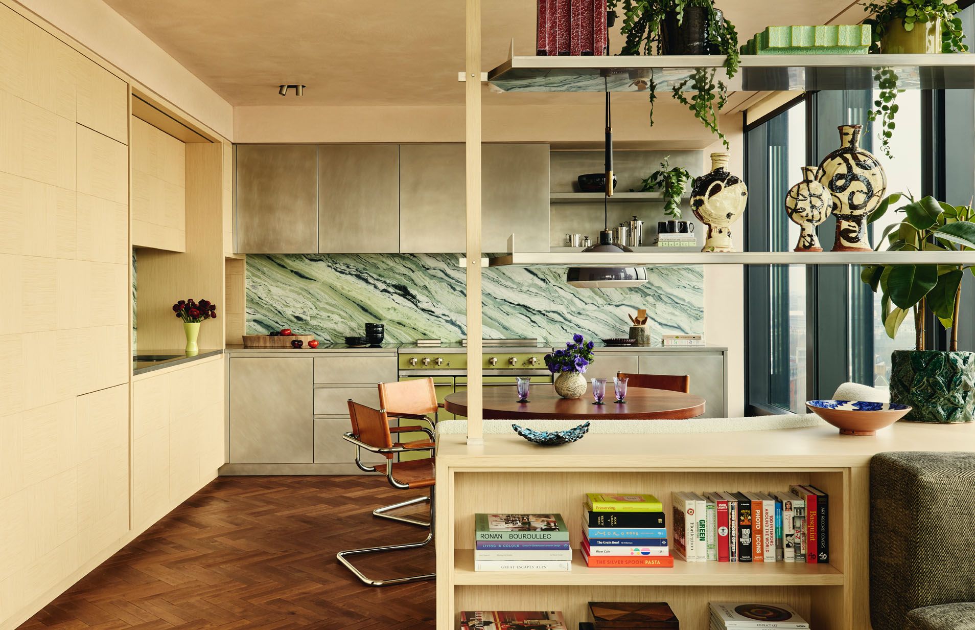 St James's Park Apartment