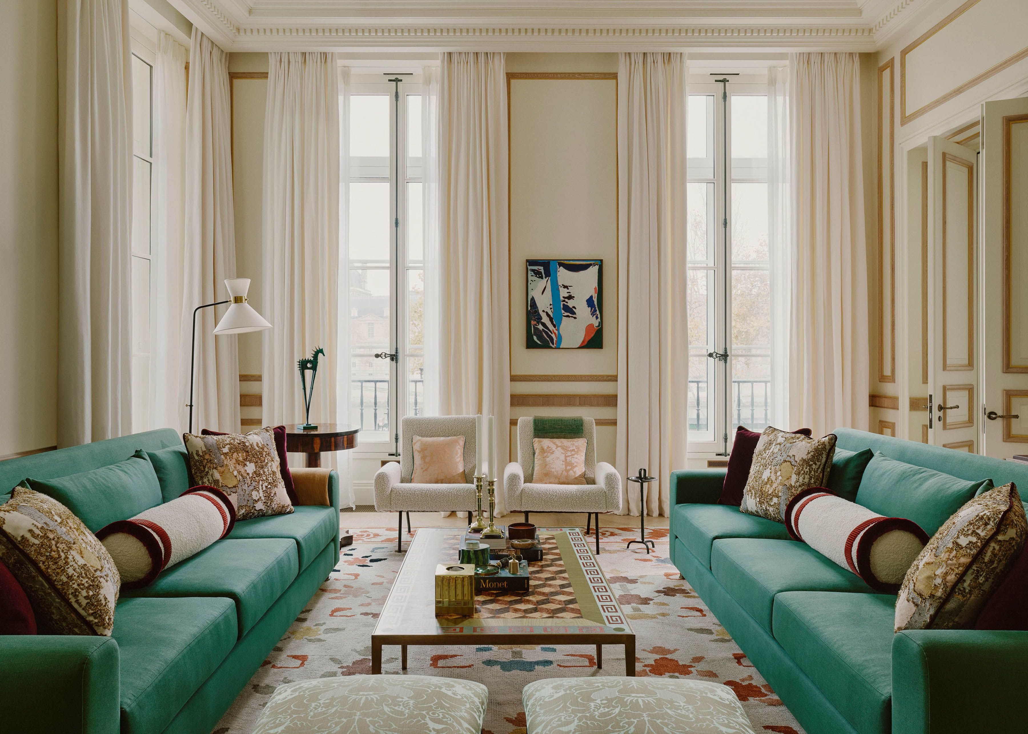 St Germain Grand Apartment