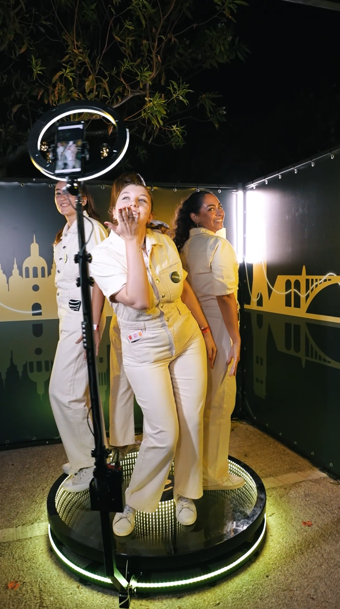 VIDEOMATÓN 360 VIVE LATINO by Embou