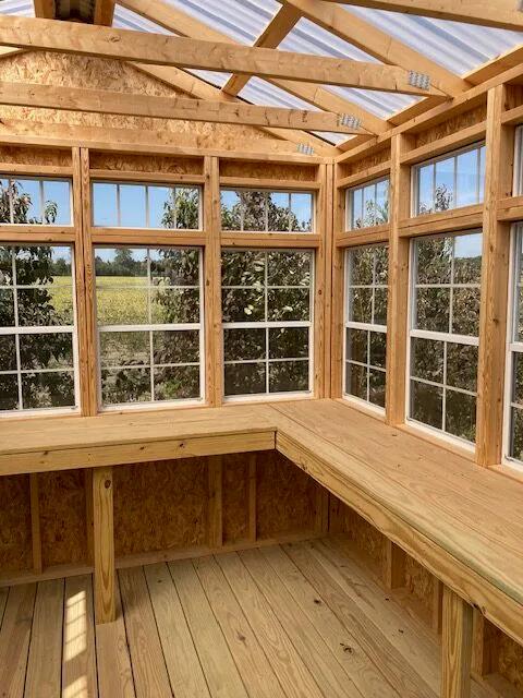 10×12 Potting Shed at the Carleton location