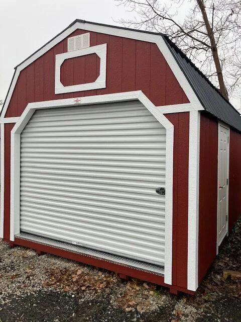 12×24 Lofted Garage at the Carleton location