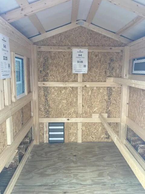 8×8 Chicken Coop at the Carleton location