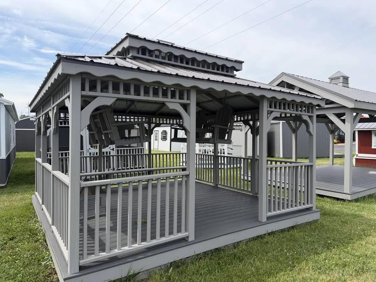 14×14 Pavilion at the Adrian location, interior view