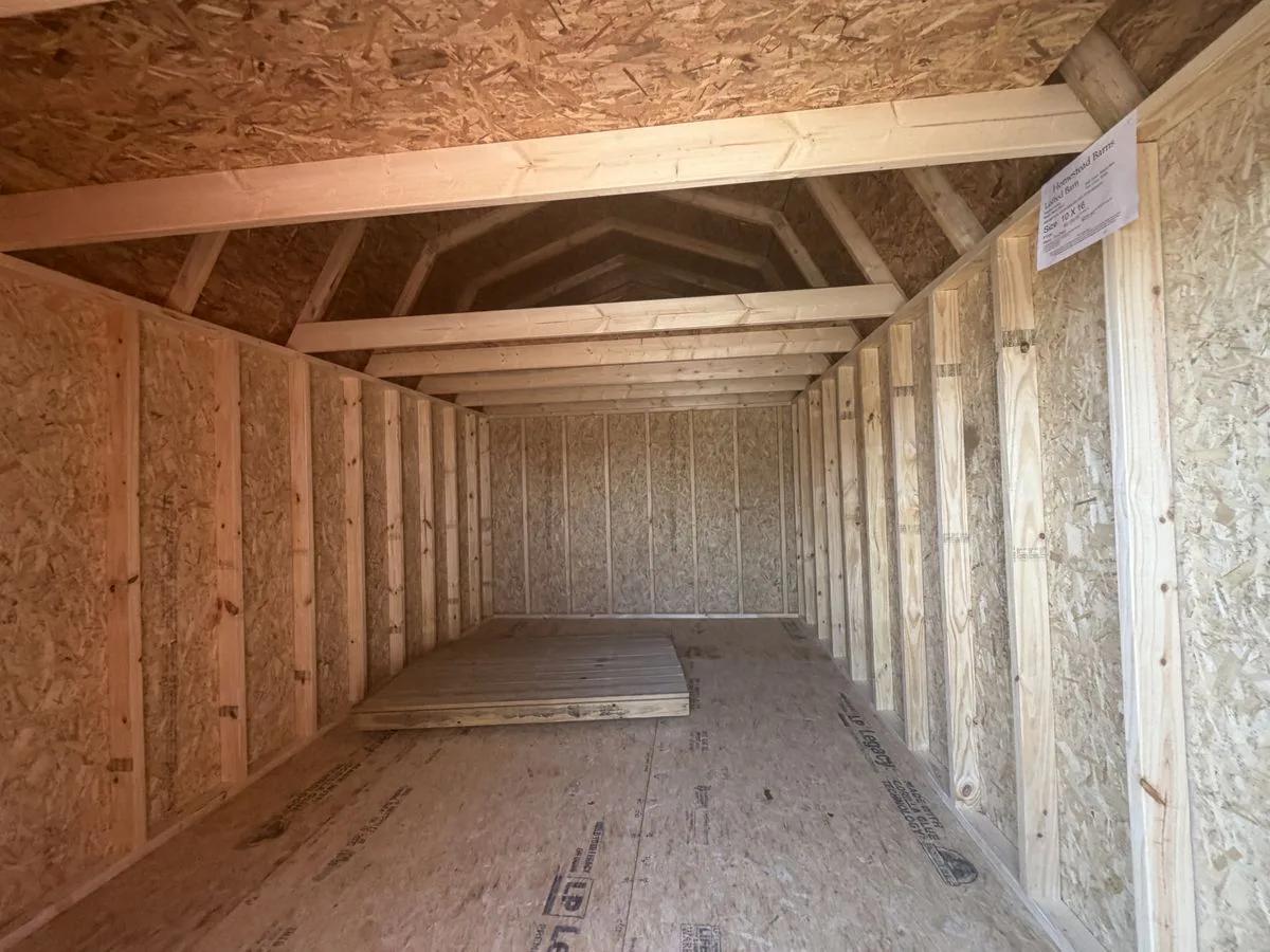 10×16 Lofted Barn at the Carleton location