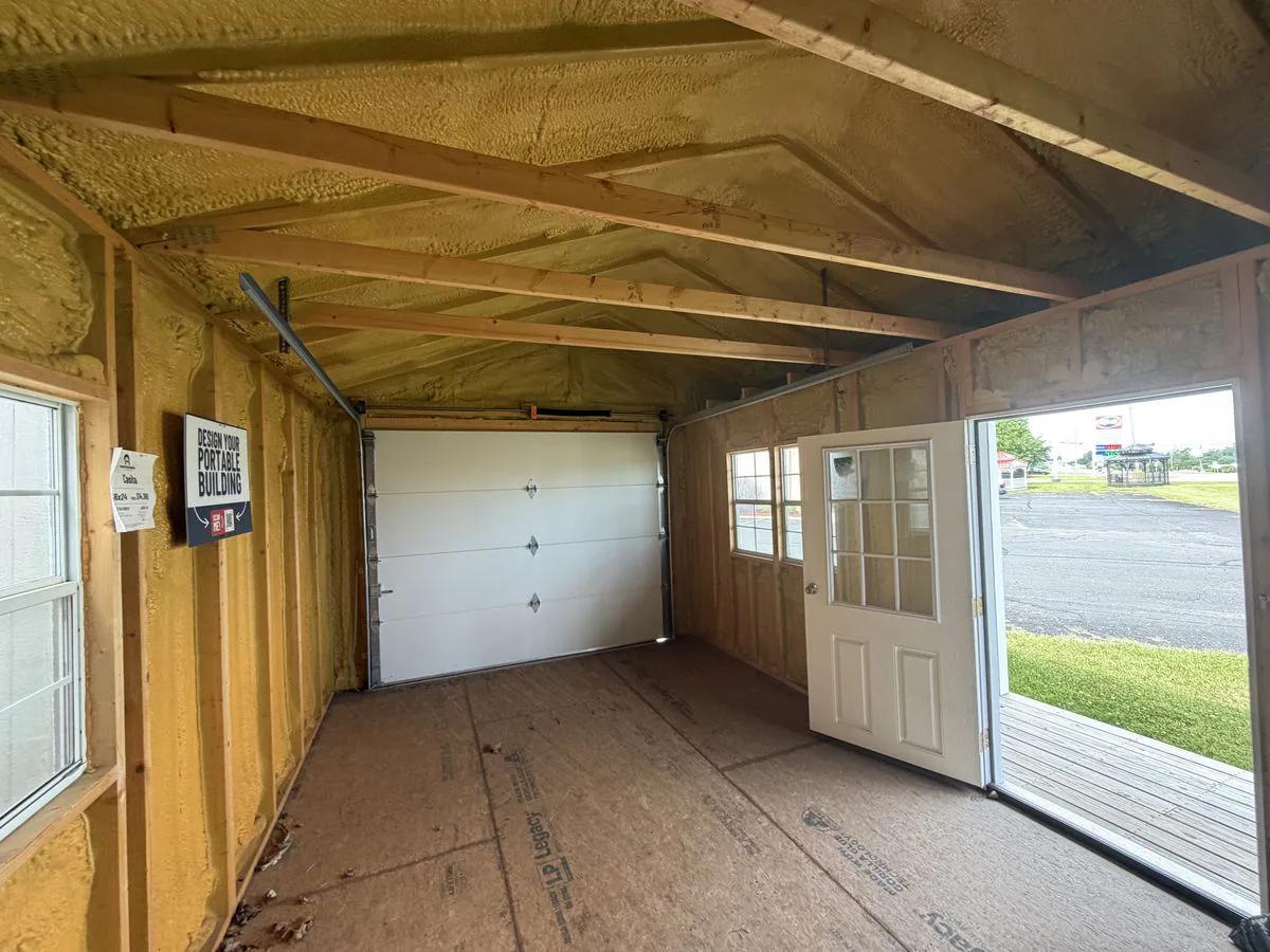 16×24 Casita at the Adrian location, interior view