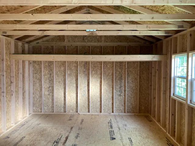 14×32 Garage at the Carleton location