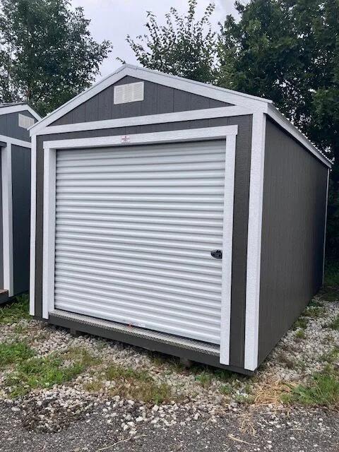 10Ă—16 Utility Shed at the Carleton location