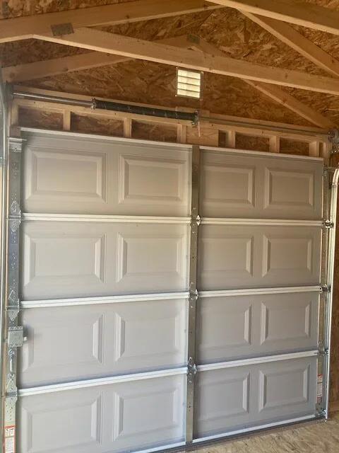 12×12 Garage at the Carleton location
