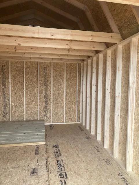10×16 Lofted Barn at the Carleton location