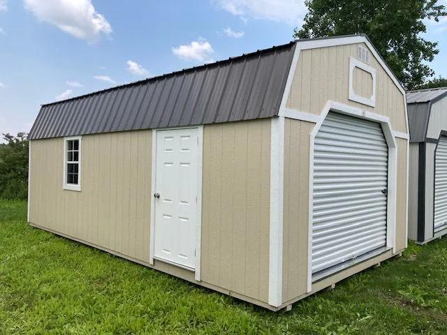 14×24 Lofted Garage at the Carleton location
