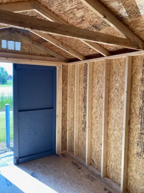 8×12 Utility Shed at the Carleton location