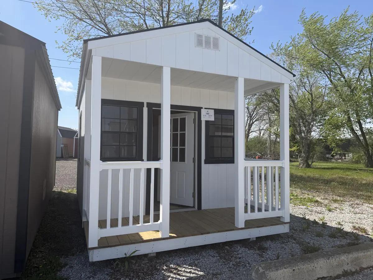 10×16 Cabin at the Carleton location
