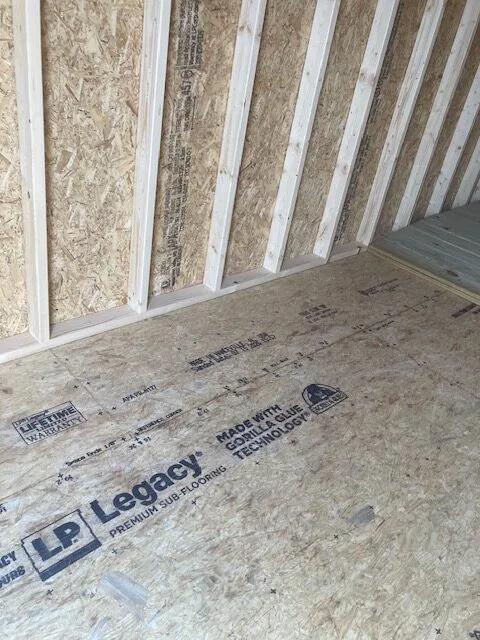 10×16 Lofted Barn at the Carleton location