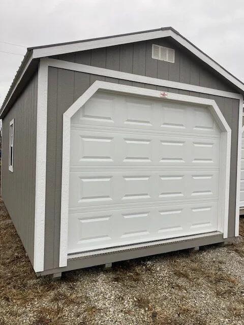 12×20 Garage at the Carleton location
