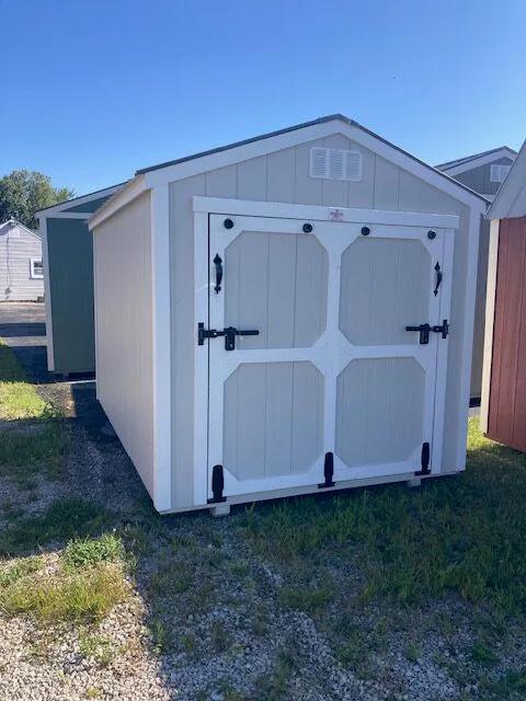 8×12 Utility Shed at the Carleton location