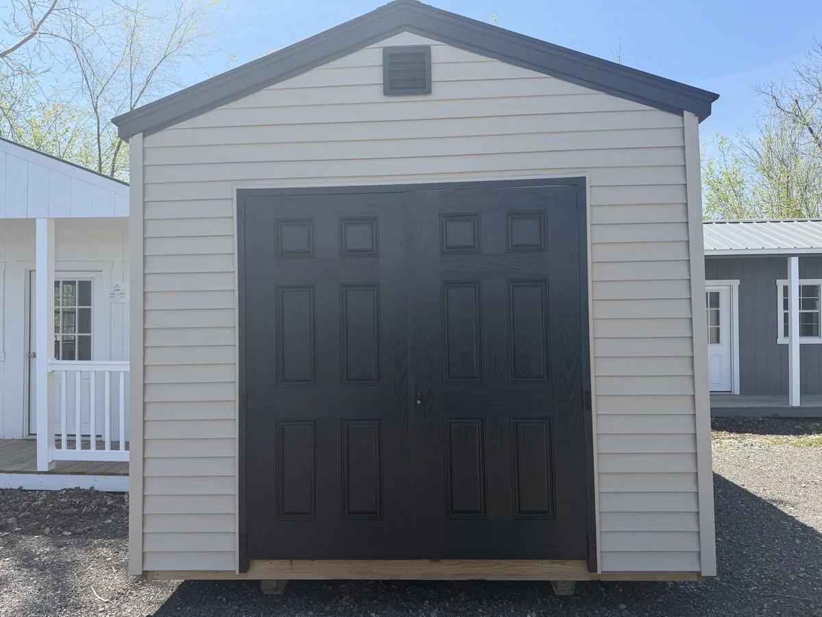 10×16 Utility Shed at the Carleton location