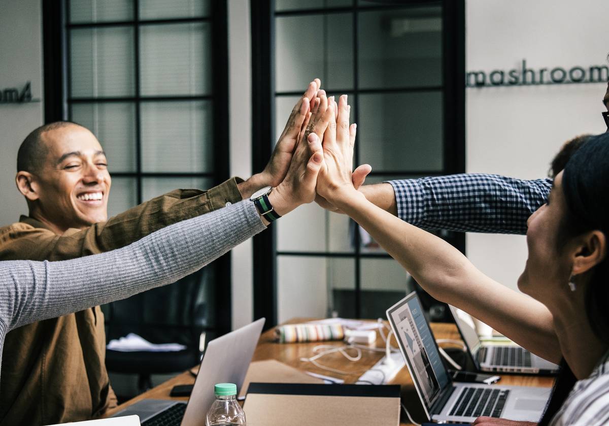 Inclusión y Equidad de Género en el Ámbito Laboral: Más allá de los Estereotipos