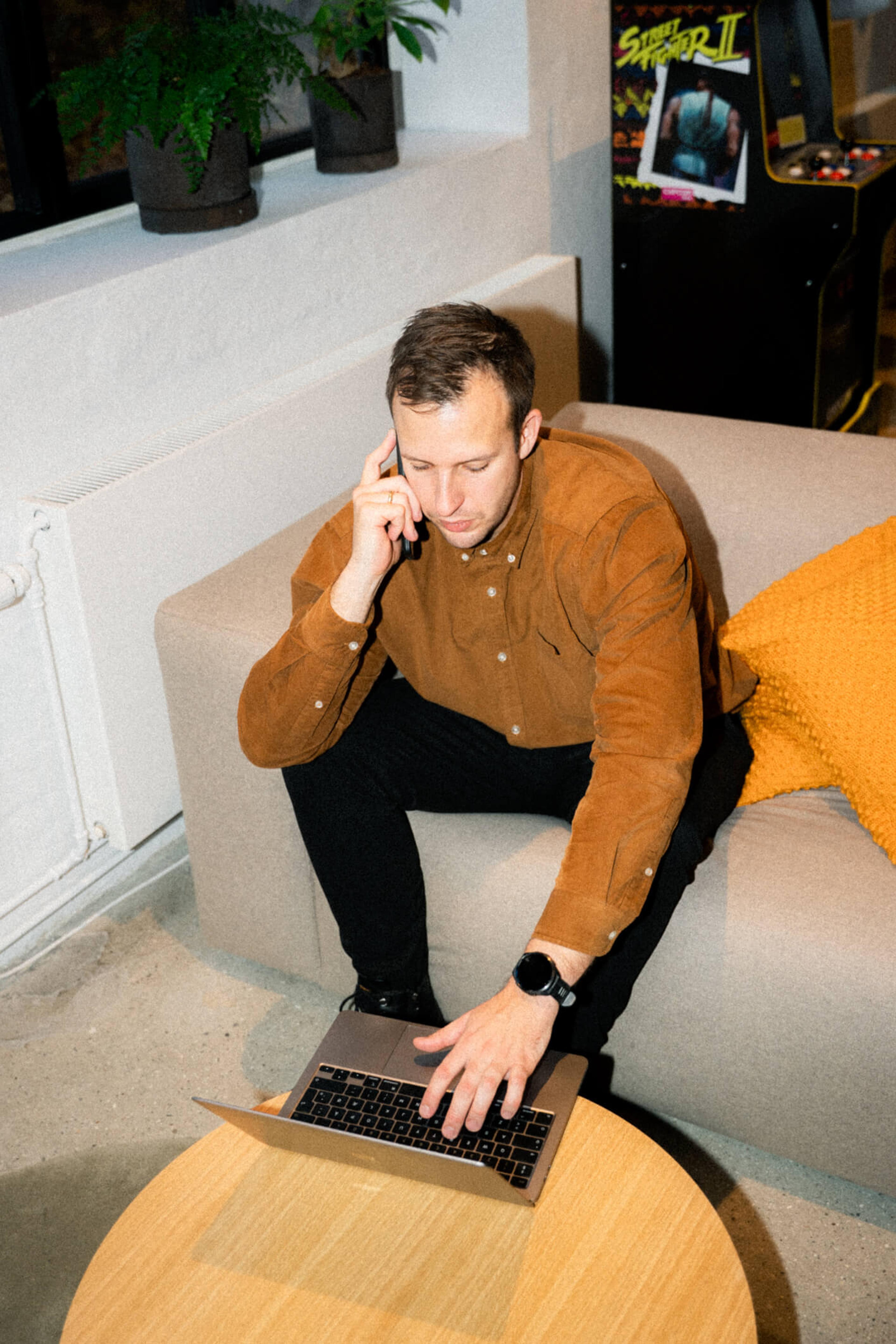 Mads Lund Sikjær from Grafikr - contact Grafikr