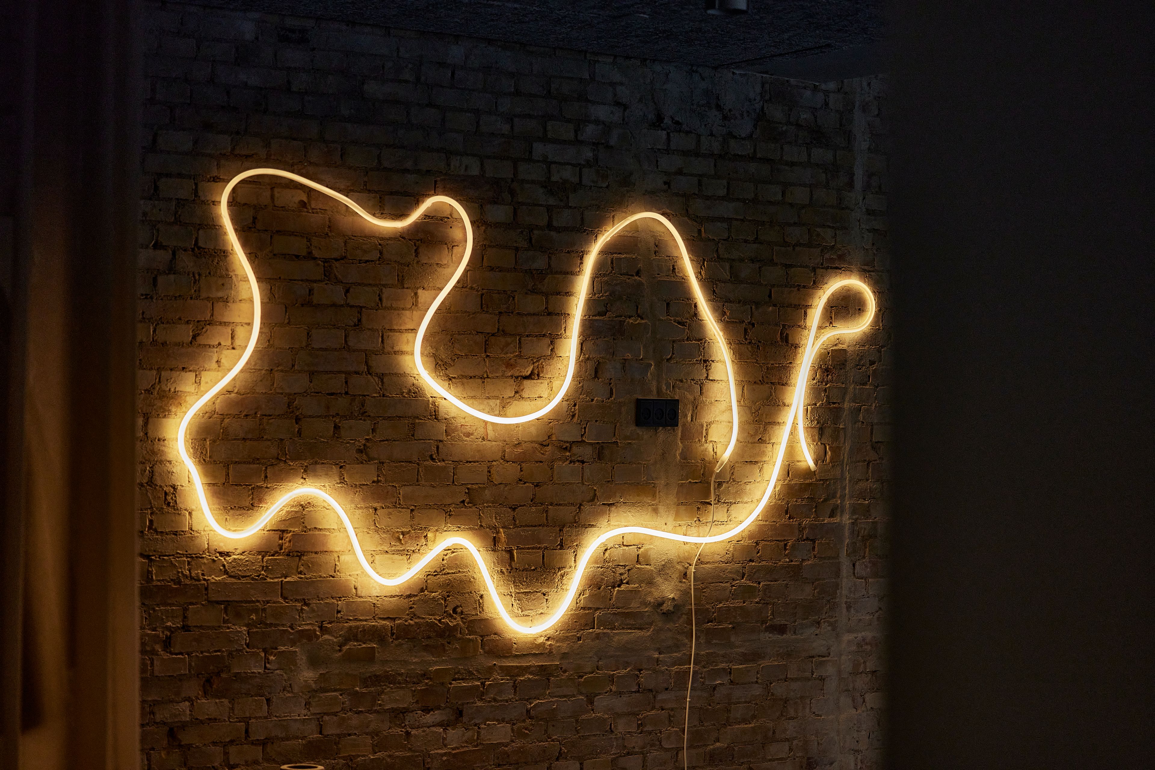 Neon at Grafikr's office
