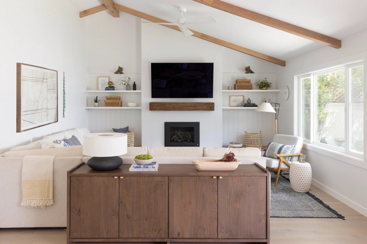 Houghton Waterfront - Gallery Image 10