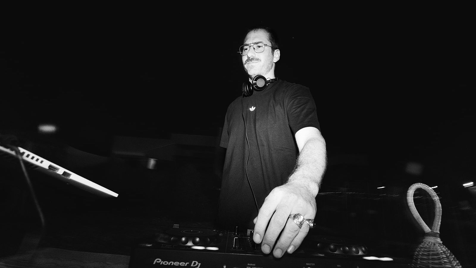 DJ Rez