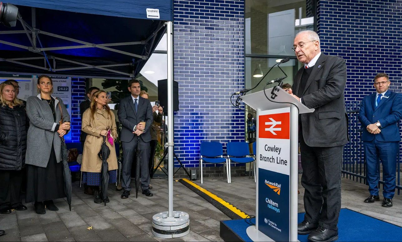 Lord Peter Hendy, Minister of State for Rail, speaking at Oxford Parkway about funding approval for Cowley Branch Line