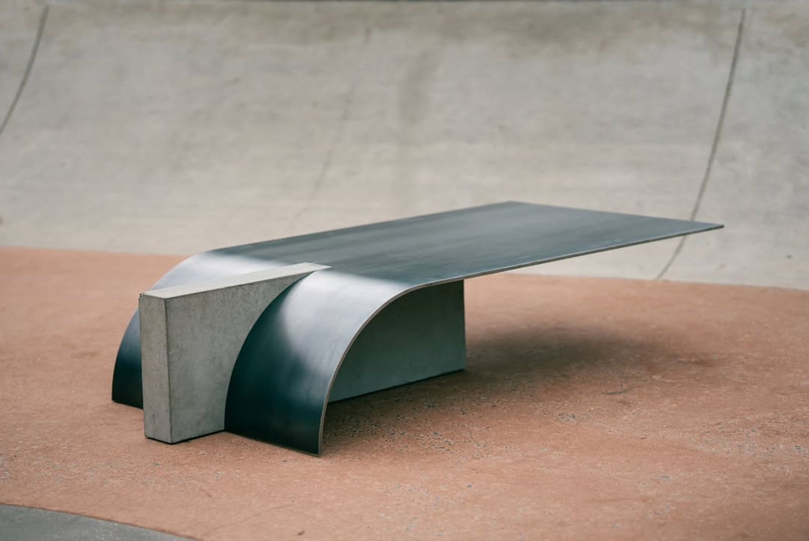 RAMP coffee table