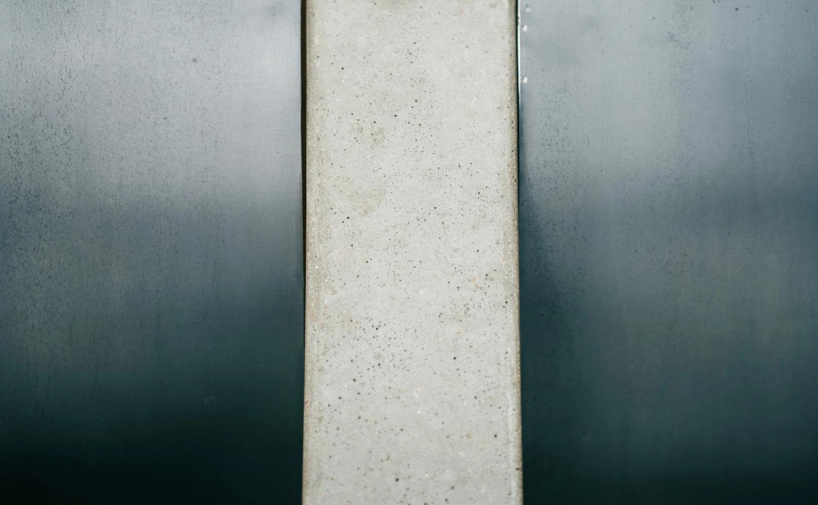 RAMP coffee table - image 3