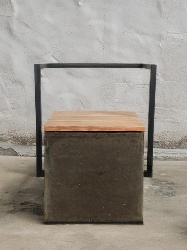 rammed-chair-4