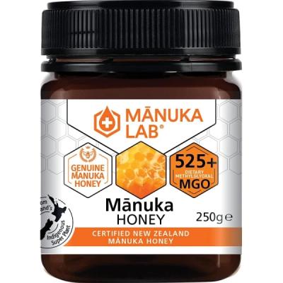 A jar of Manuka Lab 525, an premium manuka honey.