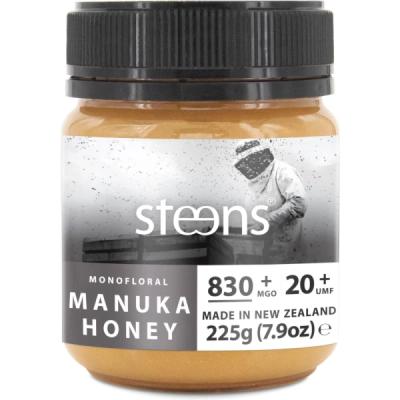 A jar of Steens 830, an premium manuka honey.