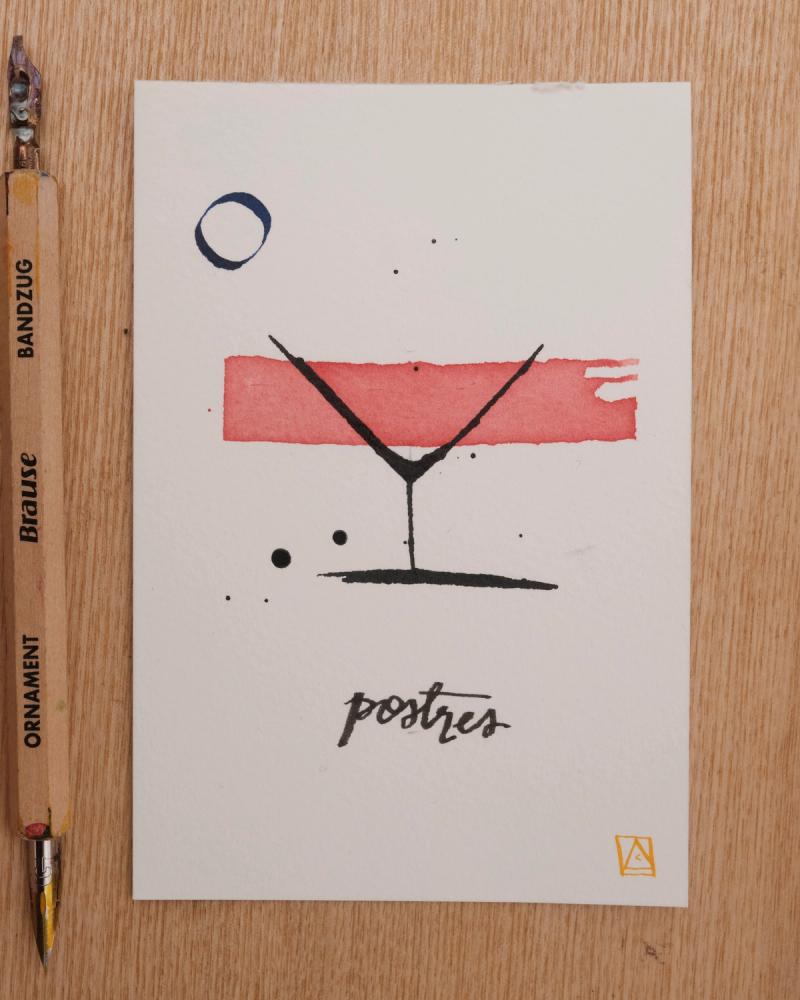 Postres in Wide V Martini Glass