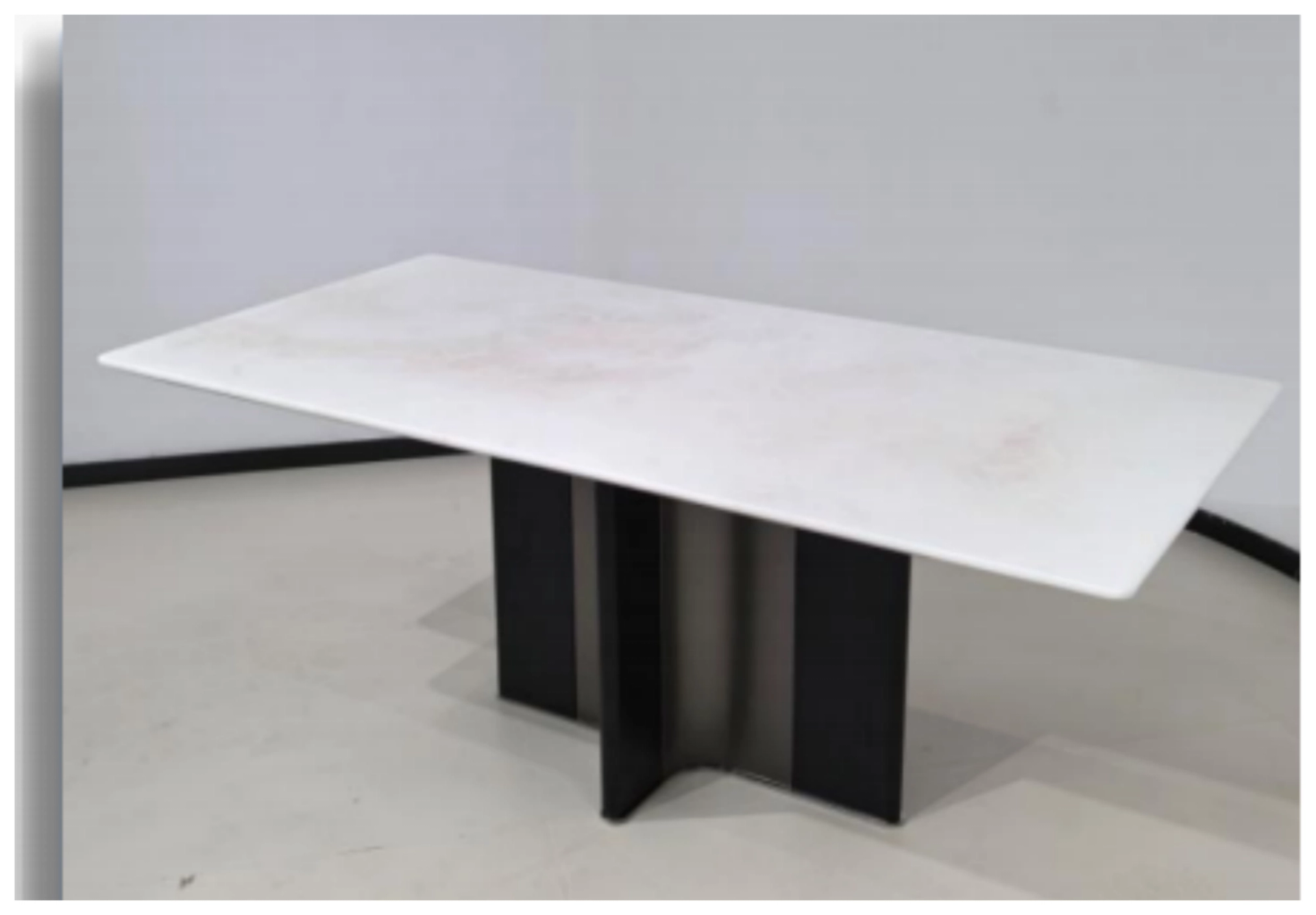 Mesa de comedor de mármol con sobre de piedra vista del producto