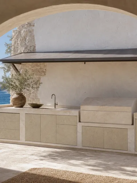 Suite de cocina exterior Vantage con Hearth de lavado bajo pérgola
