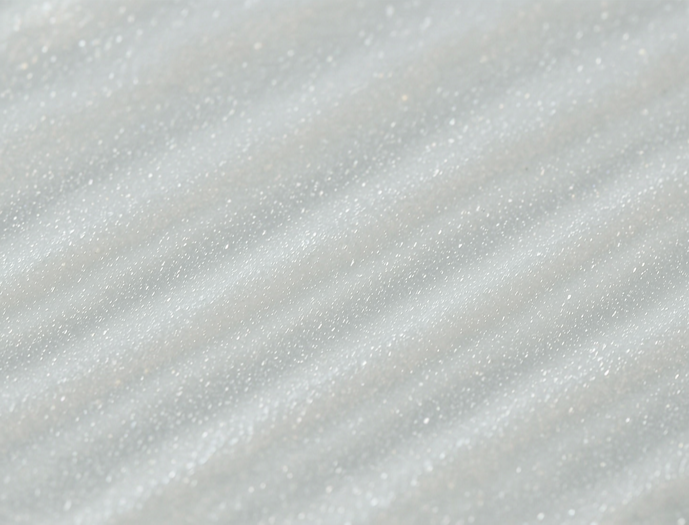 Microparticle Crystal Resin Technology (微粒子晶脂技术) in natural light — Fadior