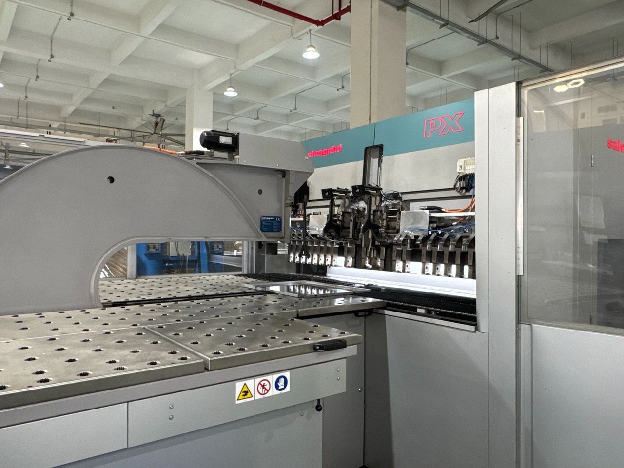 Stainless steel cabinet production preparation inside the Fadior factory — 304 stainless steel cabinetry editorial by Fadior