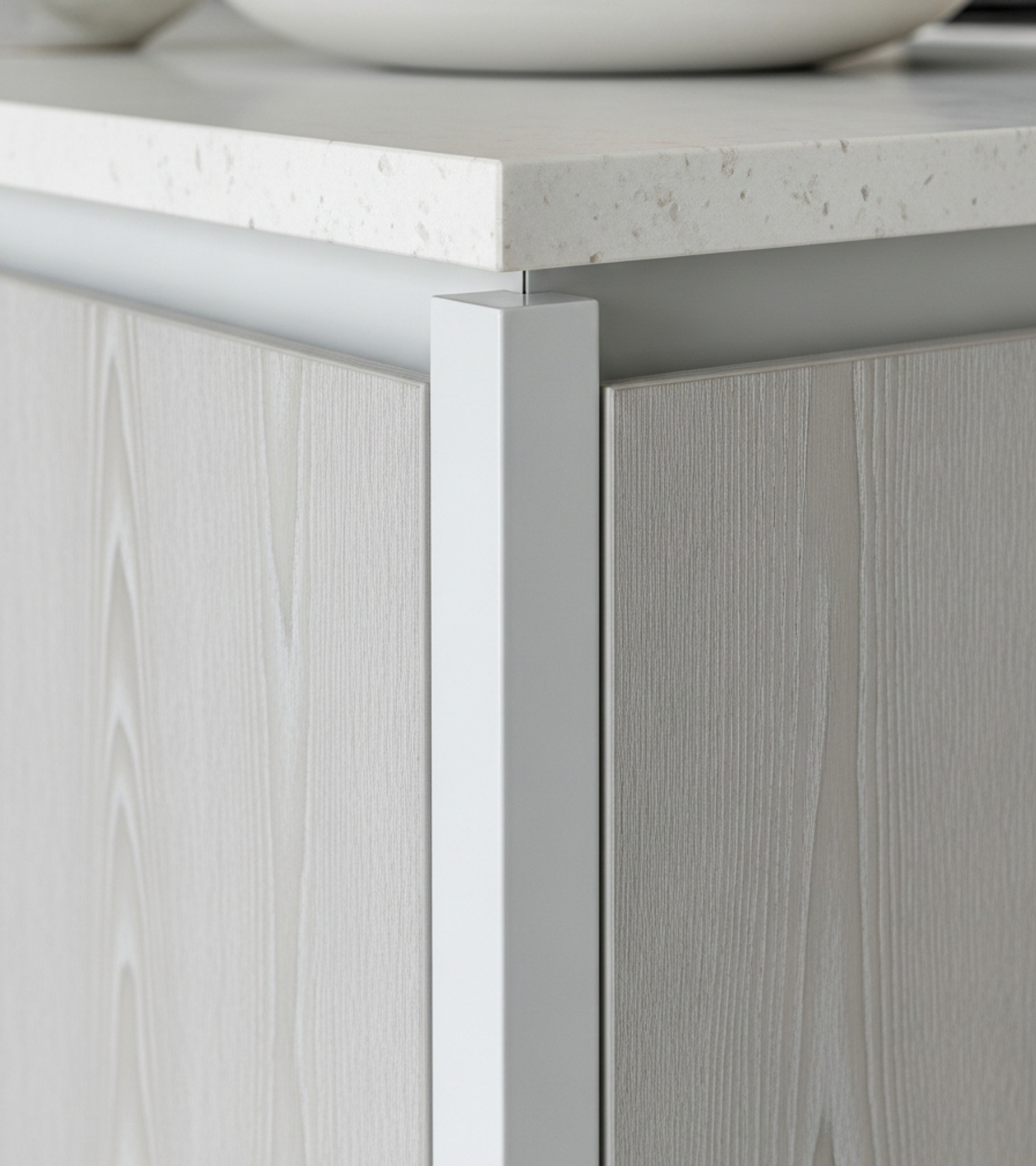 Fadior Abyss Kitchen Suite — close-up of stainless steel finish and hardware detail