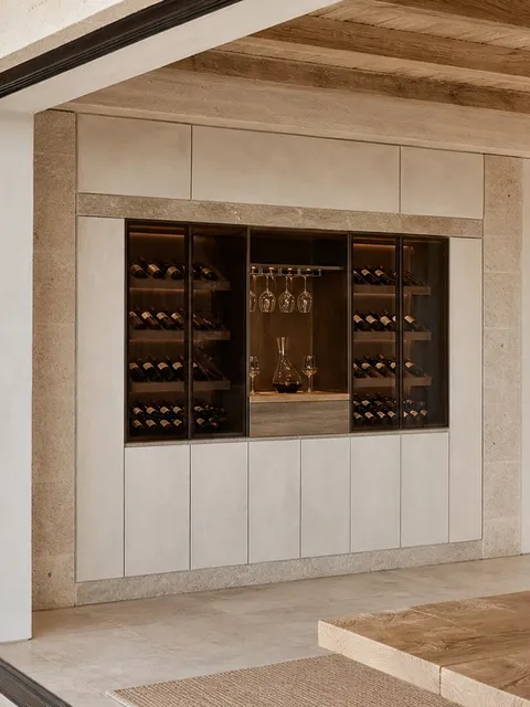 Suite de Armario de Vinos Gloria con Bahía de Decantación de Cristal Ahumado