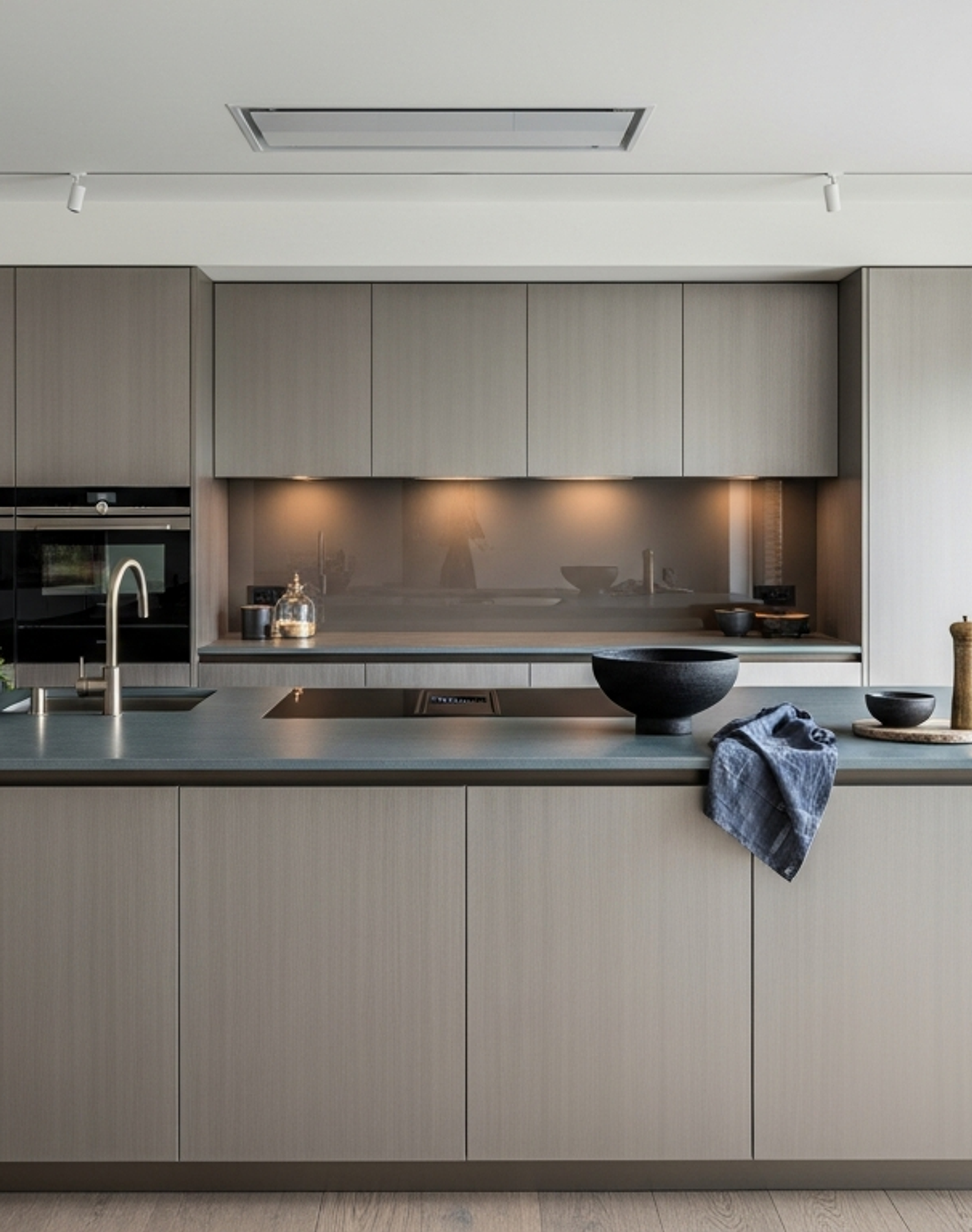 Fadior Abyss Kitchen Suite — lifestyle setting with natural light and residential styling