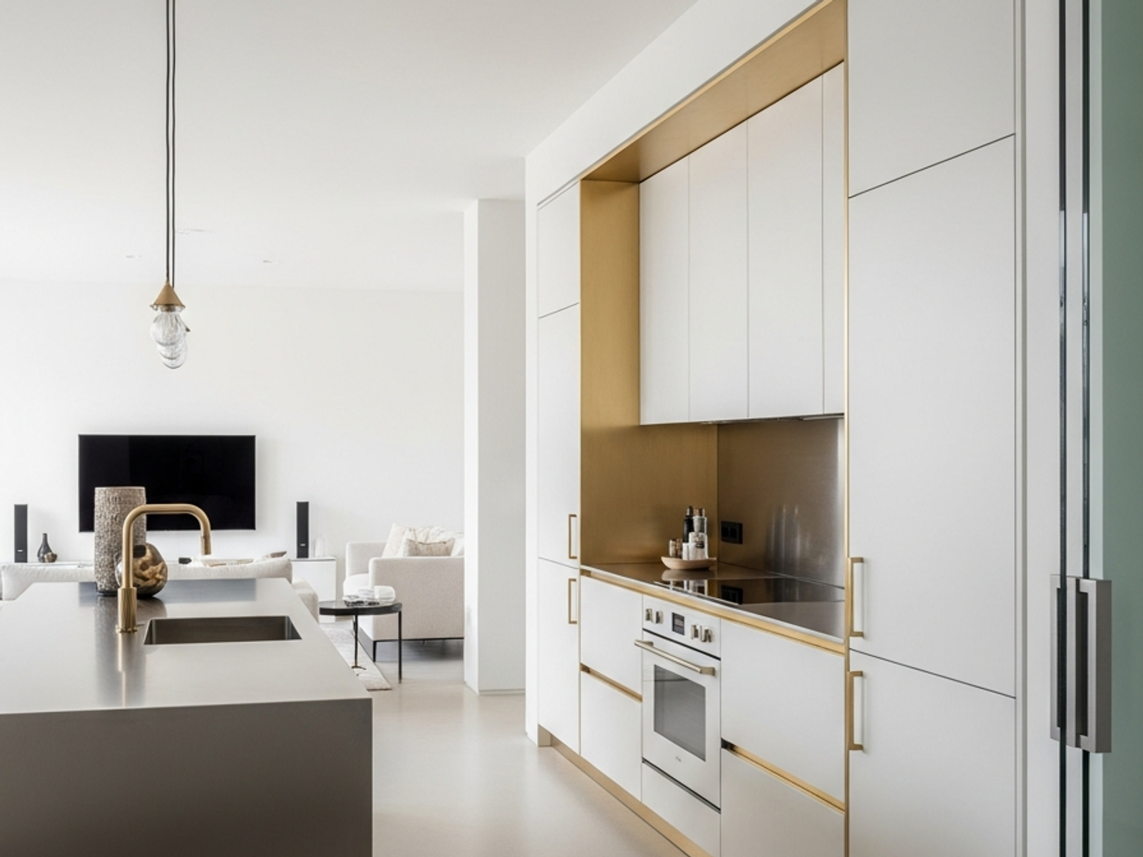 Fadior Berlin Mitte Apartment — 304 stainless steel kitchen system, architectural view