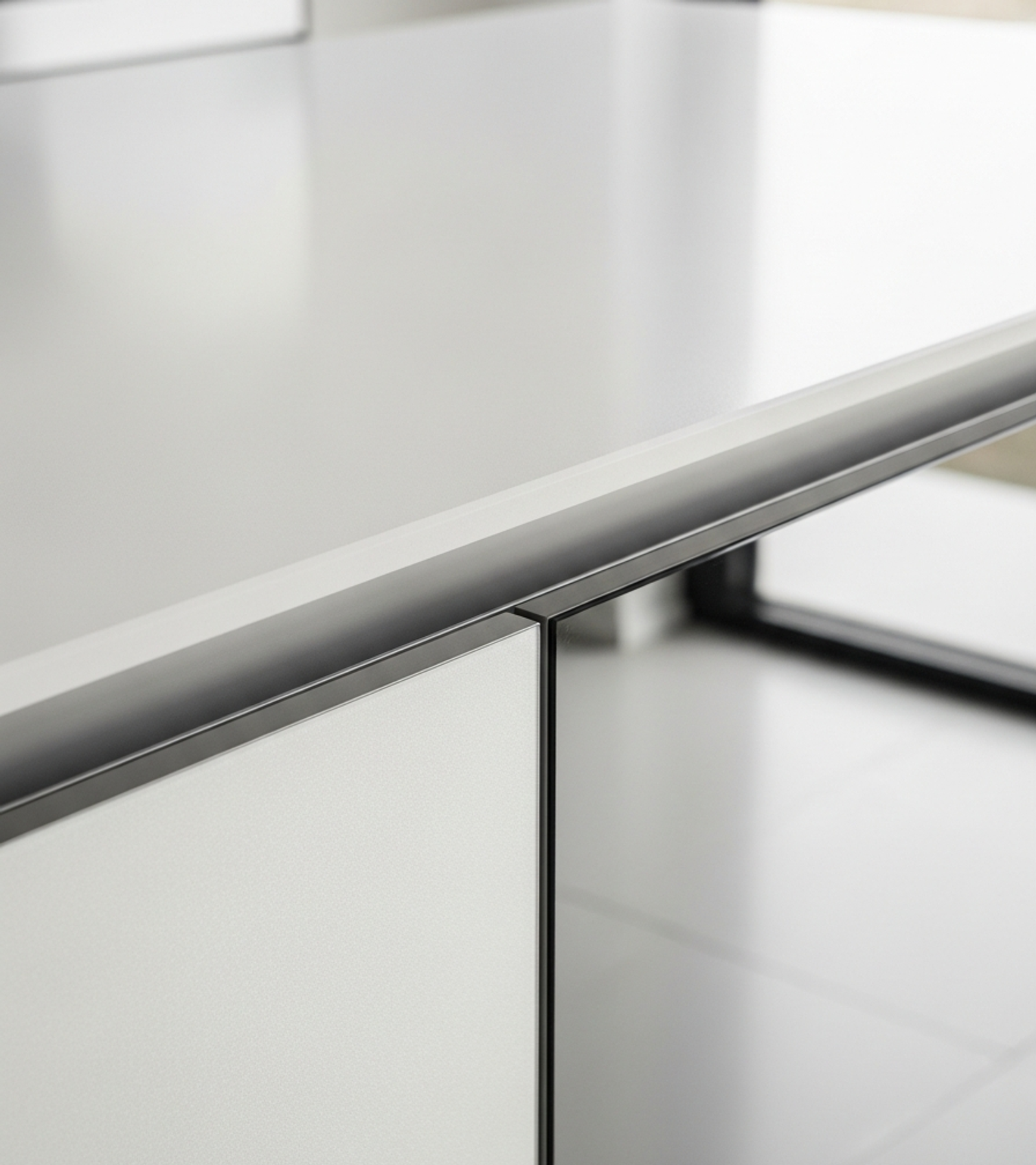 Fadior Abyss Kitchen Suite — close-up of stainless steel finish and hardware detail