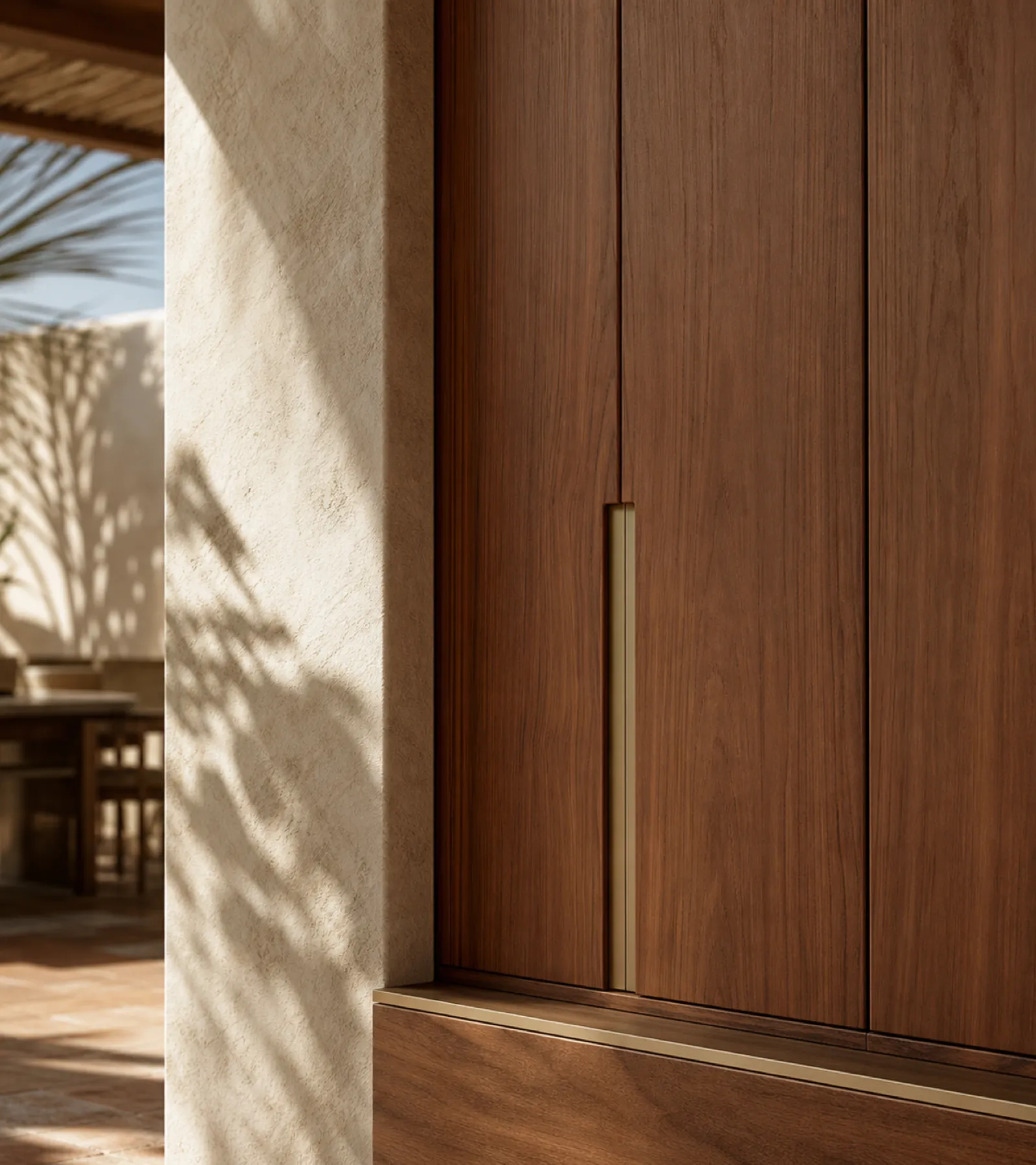 Suite de Armario Voyage con Pared de Empaque Bronze Veil acabado y detalle