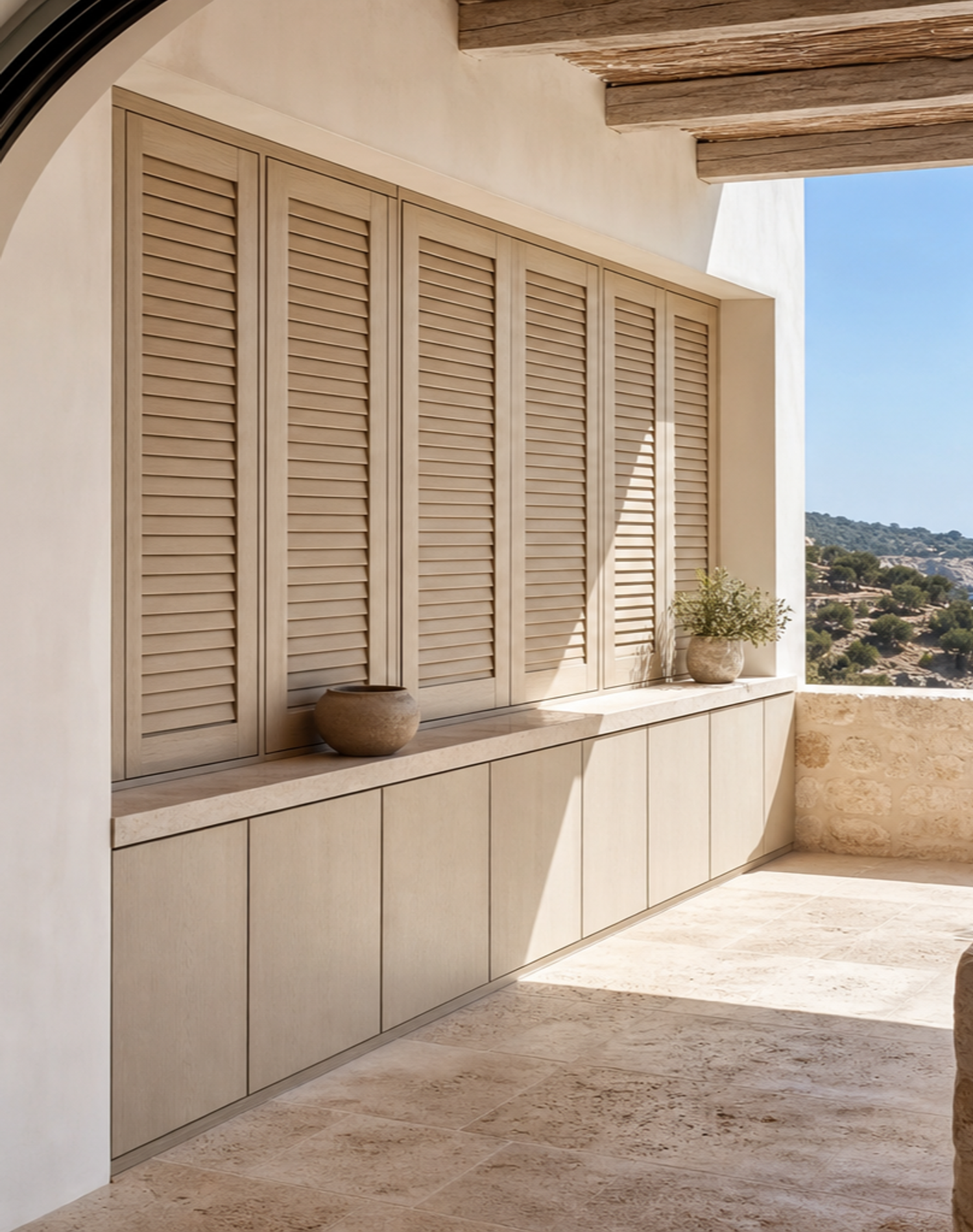 Cannes Storm Shutter Storage Bay perspectiva interior